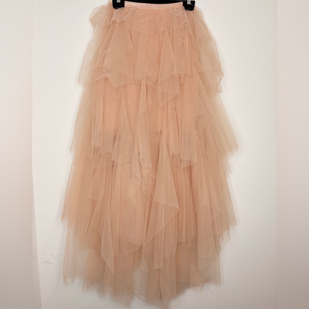 BCBGMaxazria Elegant Layered Tulle Blush Floor Length Skirt  Size XS